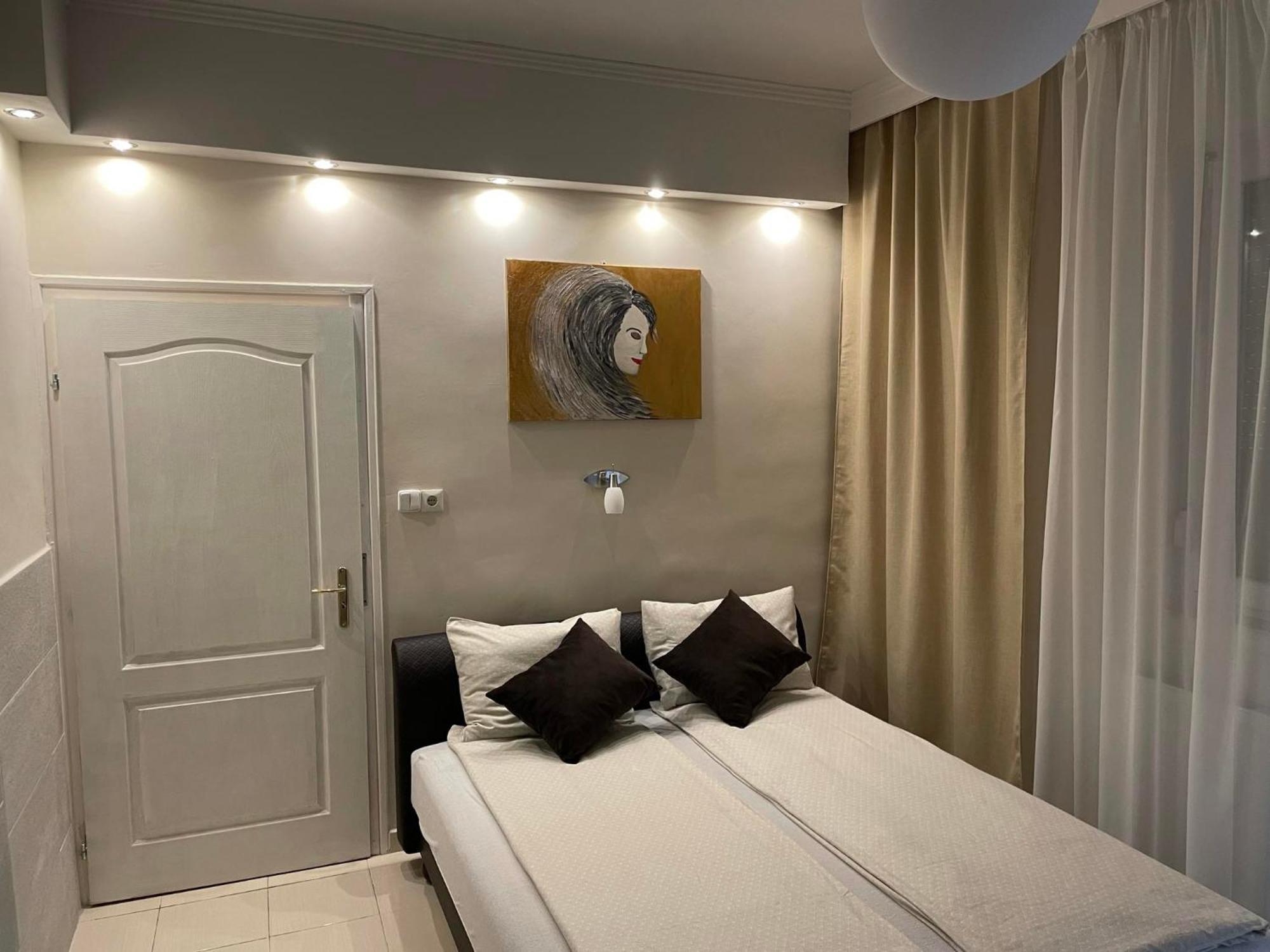 Adam Apartman Гайдусобосло Екстер'єр фото