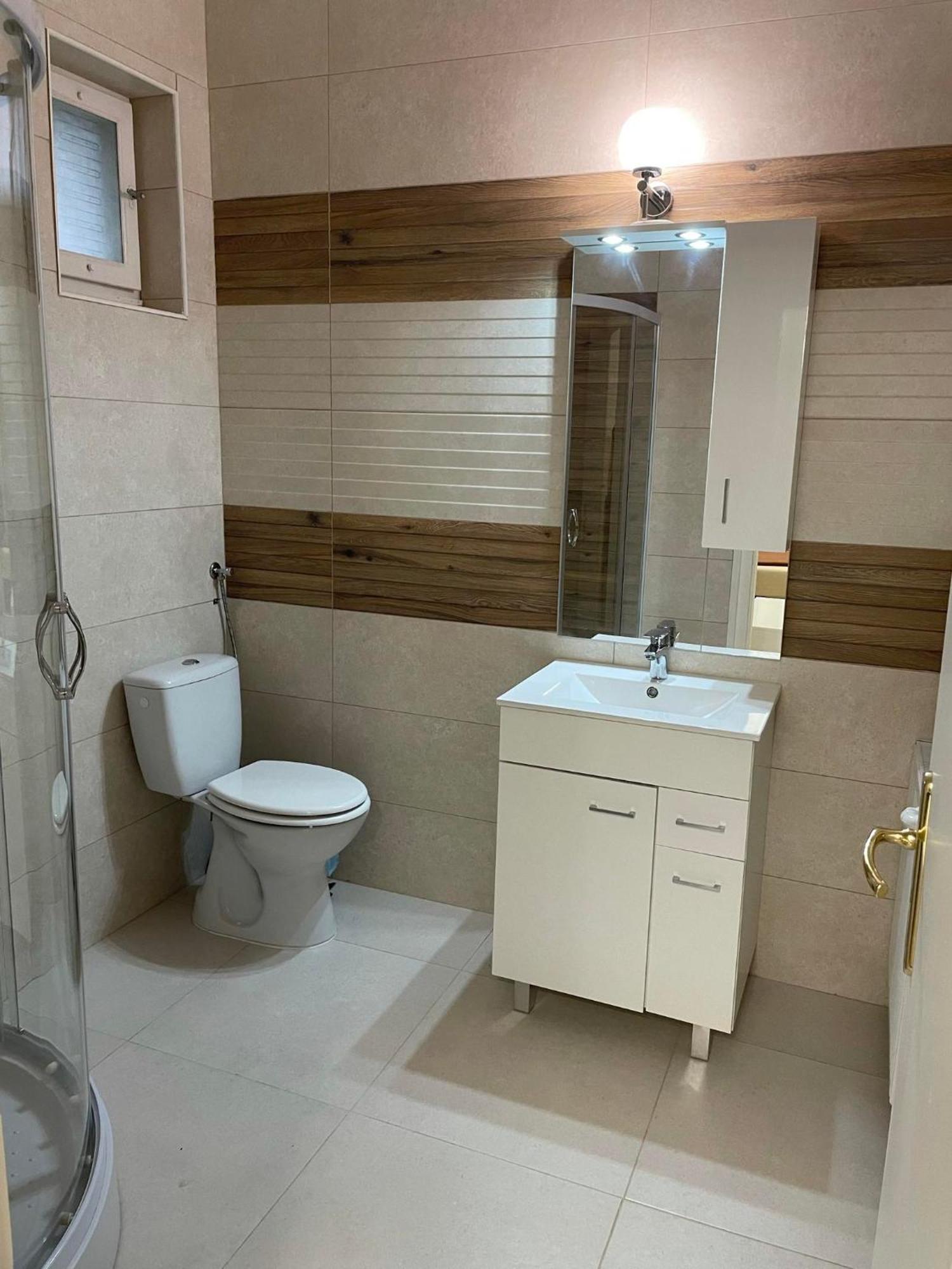 Adam Apartman Гайдусобосло Екстер'єр фото