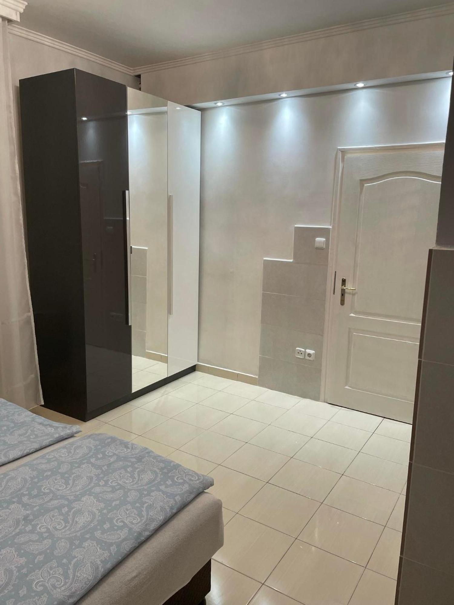 Adam Apartman Гайдусобосло Екстер'єр фото